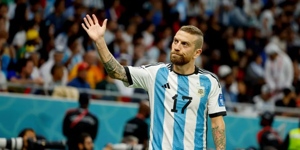 Tras los rumores de brujería, así es la imagen del Papu Gómez ante jugadores de la Selección