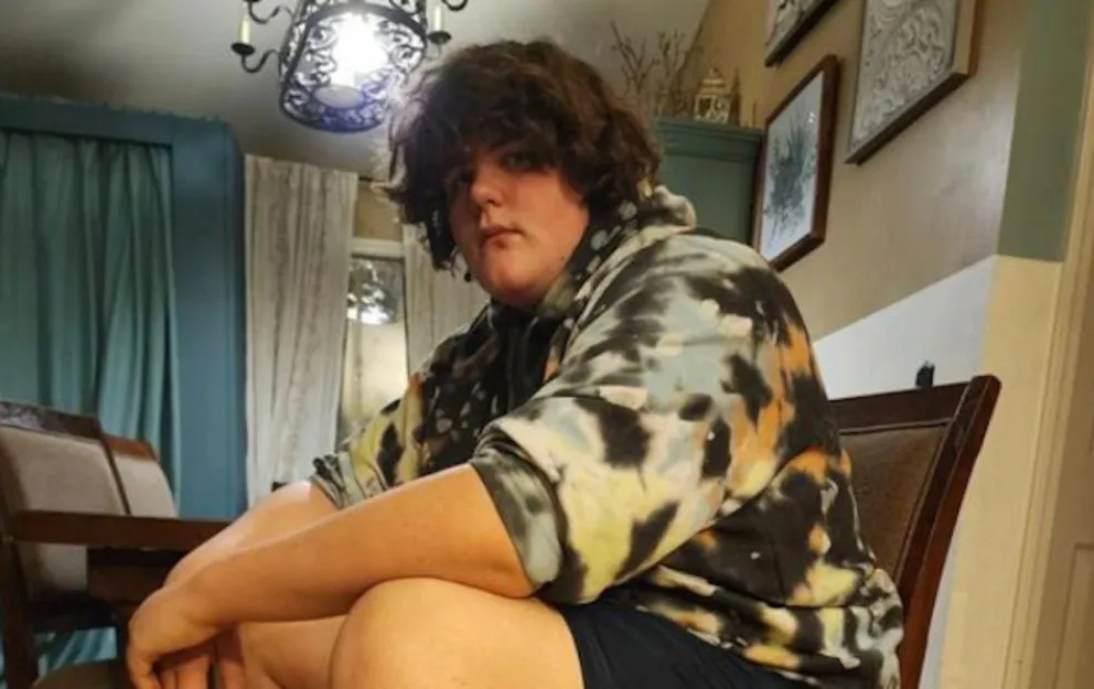 El drama de una familia: un adolescente no encuentra zapatillas de su talla por este increíble motivo