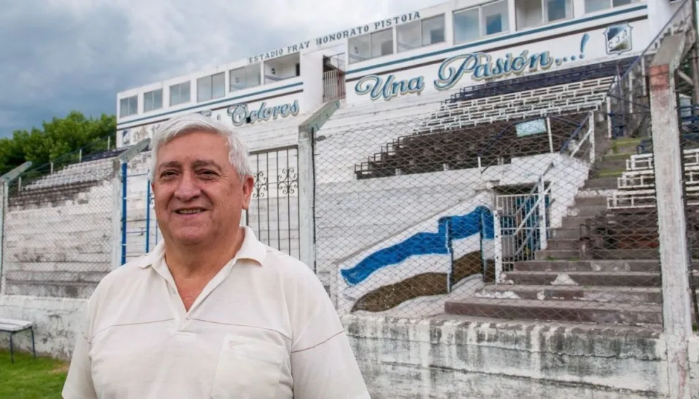 En medio de la crisis del club, balearon la casa del presidente de Juventud, Javier Russo