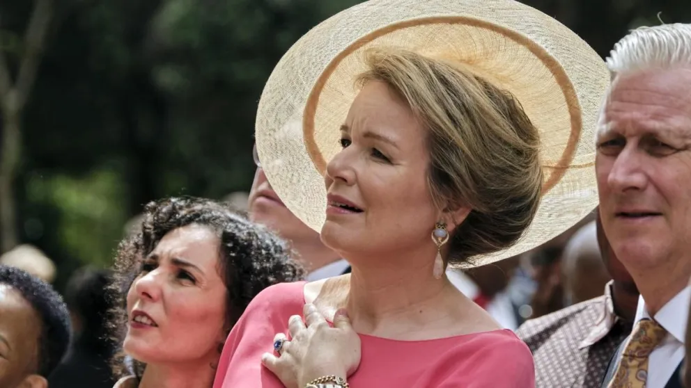 Asesinan a tiros a la Baronesa de Ullens, íntima amiga de la reina Matilde: la reacción de la Corona
