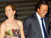 Su segundo amor: quién es Miranda Rijnsburger, la preciosa exmodelo y actual esposa de Julio Iglesias 