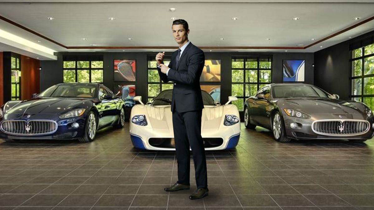 CRISTIANO RONALDO