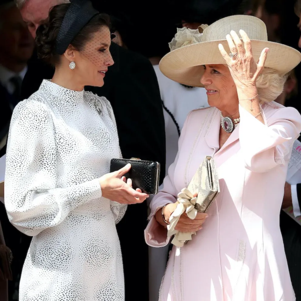 Camila Parker intentó figurar y fue opacada por la reina Letizia: la humillación en su primera gira oficial
