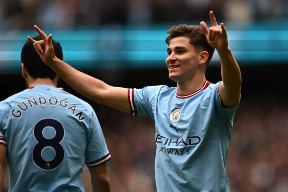 Festeja Julián Álvarez: recibió una insólita noticia en Manchester City que alegrará a los fanáticos