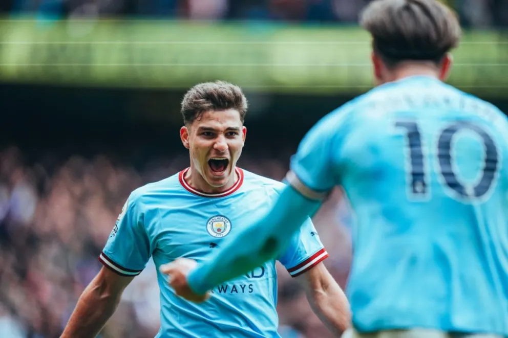 Tras conseguir el título de la Premier League: Pep Guardiola toma la gran decisión que Julián Álvarez esperaba