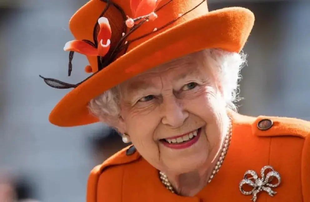 La impactante vajilla colombiana de Isabel II y su increíble historia: Camilla Parker la quiere para ella