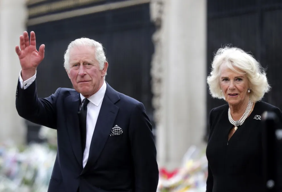 El rey Carlos III y Camilla Parker sometidos a grandes esfuerzos para no perjudicar su coronación