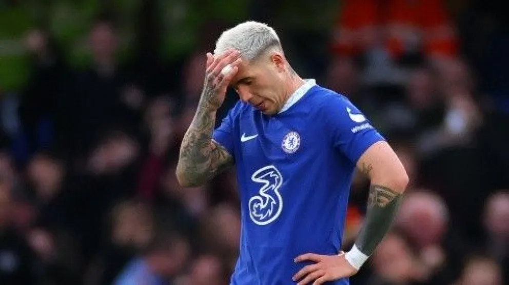 La increíble decisión del Chelsea: el controversial entrenador que podría dirigir a Enzo Fernández 