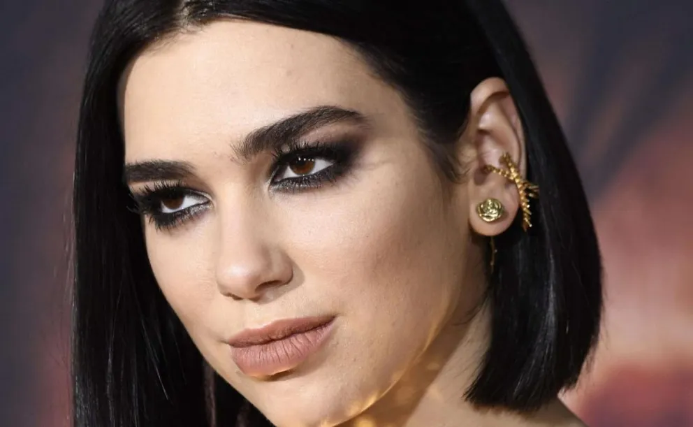 El secreto de Dua Lipa: este es el increíble hermano de la cantante, que desata la locura de sus fans