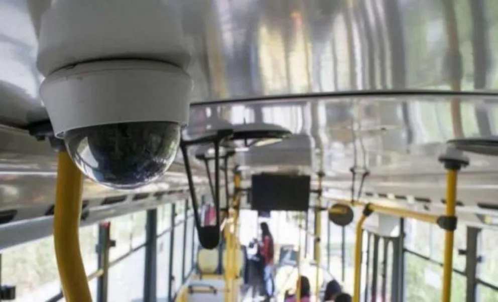 Denuncian otro caso más de abuso en un colectivo de SAETA: la joven pidió ayuda y nadie hizo nada