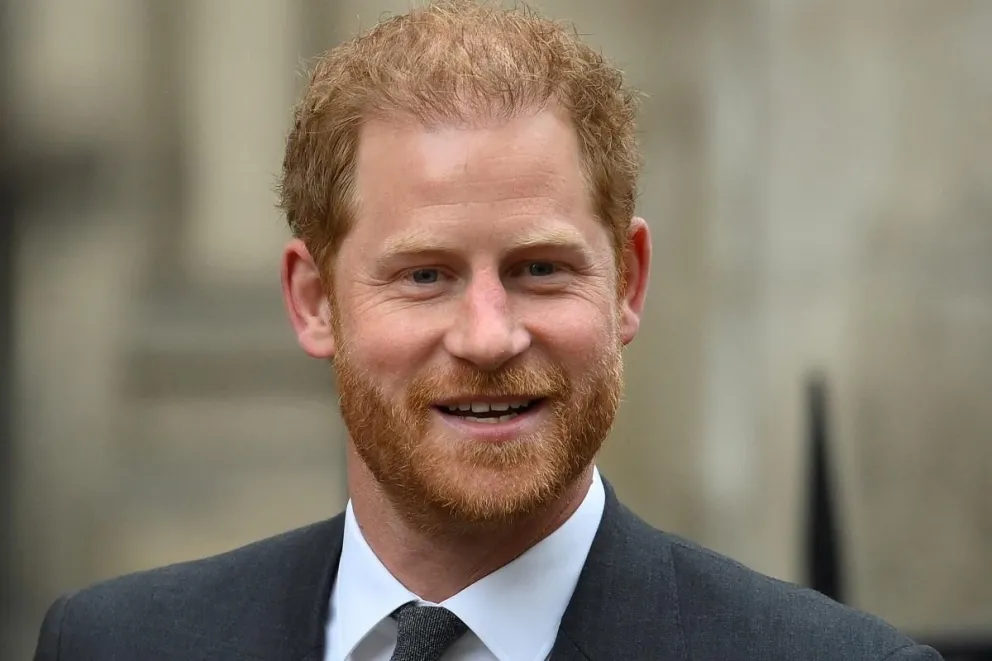 Asistió a la boda del príncipe Harry, fue su primer amor y aún la recuerda