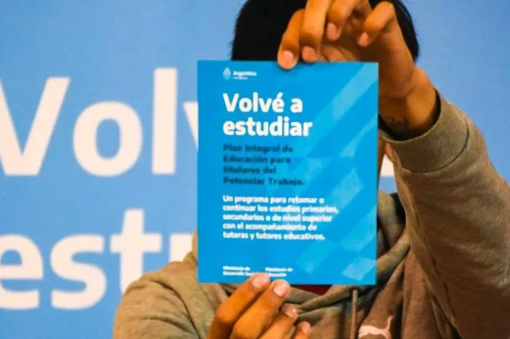 Plan Volvé a Estudiar: quiénes pueden inscribirse y empezar a cobrar $42.256