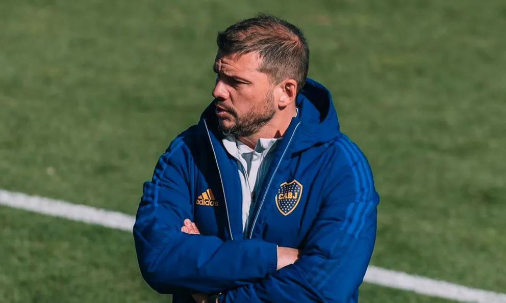 Ya mete mano: sin nuevo técnico a la vista, Herrón busca borrar de Boca a uno de los favoritos de Riquelme