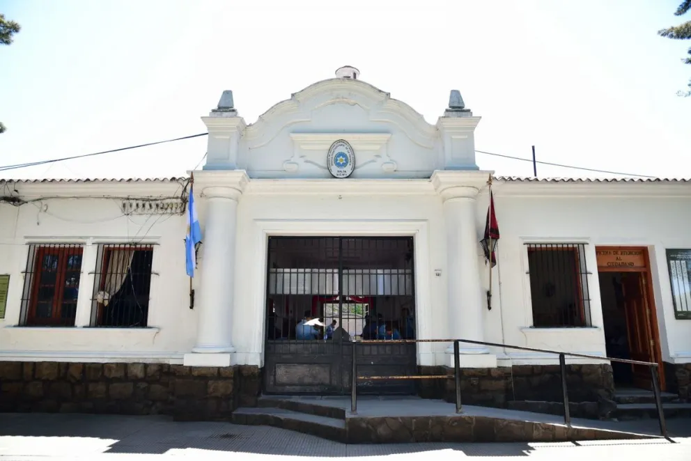 Narcos tras las rejas: dos bandas de hombres y mujeres operaban desde la cárcel de Villa Las Rosas    