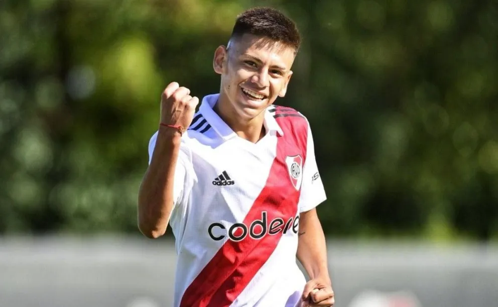 Preocupación para Demichelis: el nuevo equipo que quiere llevarse a la joya de River, Claudio Echeverri