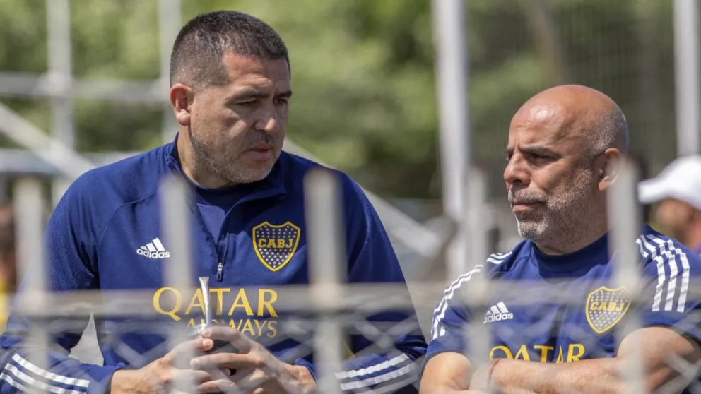 Decisión tomada: Riquelme ya sabe quién será el próximo entrenador de Boca