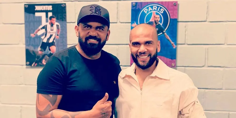 El curioso y extraño mensaje del hermano de Dani Alves: muy distinto a los anteriores