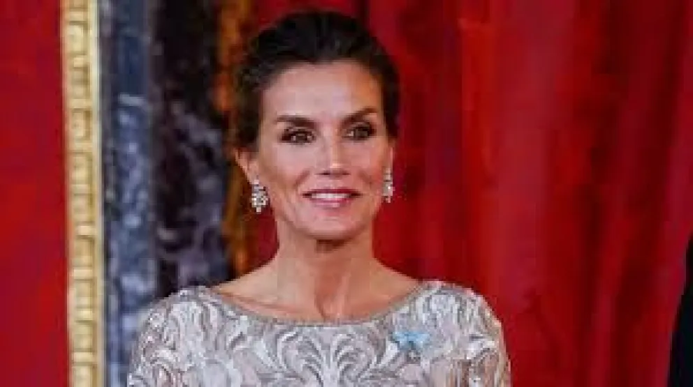 El impactante vestido que usó la reina Letizia que se convierte en una tendencia primaveral