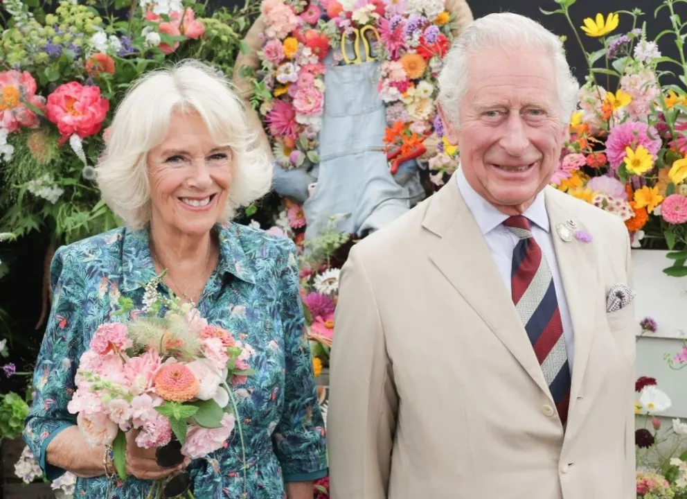 Rey Carlos III a favor de Camila Parker: destrona a Harry y Meghan Markle de la herencia real