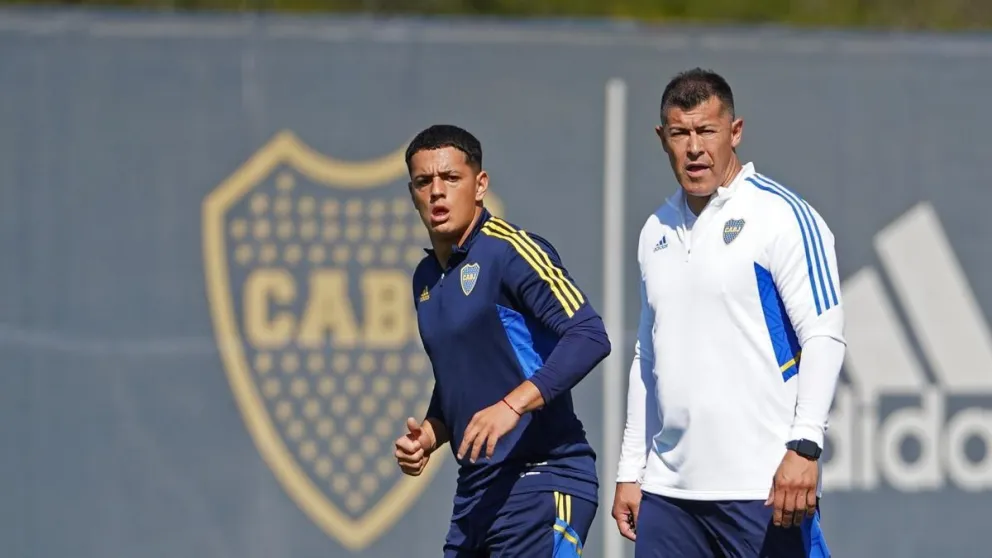 La drástica decisión de Jorge Almirón en Boca Juniors: Sebastián Villa cada vez más complicado