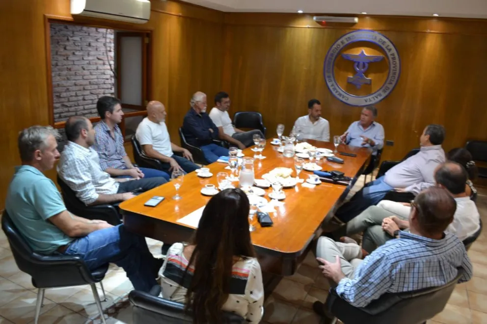 Emiliano Durand visitó la Cámara de Comercio y resaltó la necesidad de impulsar el sector