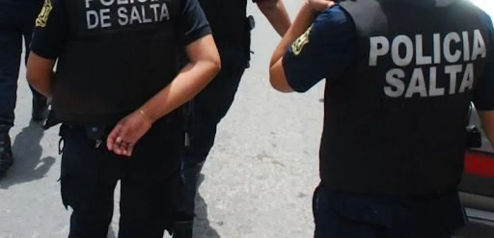 Insólito: efectivos policiales golpearon a un joven y se llevaron una gran sorpresa