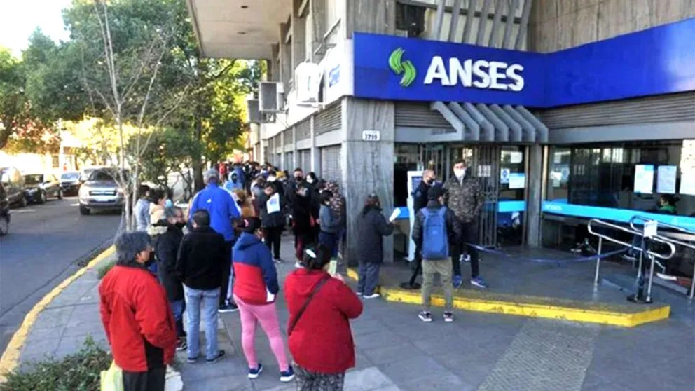 ANSES entrega un extra de $16.700 en abril: qué requisitos necesito y cuándo se cobra 