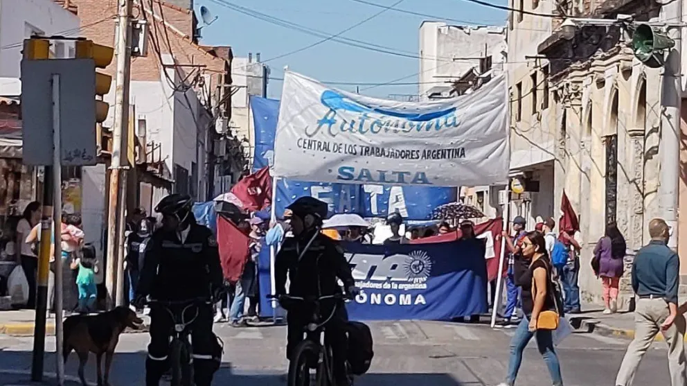 Debido a las marchas y accidentes: estos son los cortes de tránsito en la ciudad de Salta
