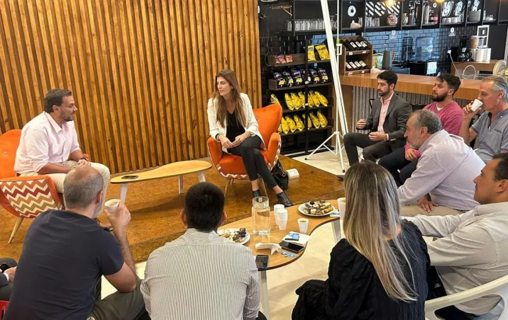 Bettina Romero se reunió con empresarios de Salta para atender las graves problemáticas inmobiliarias