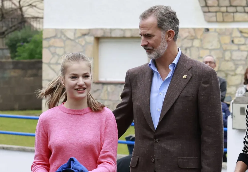 El rey Felipe VI arruina las vacaciones de la princesa Leonor con este repentino cambio