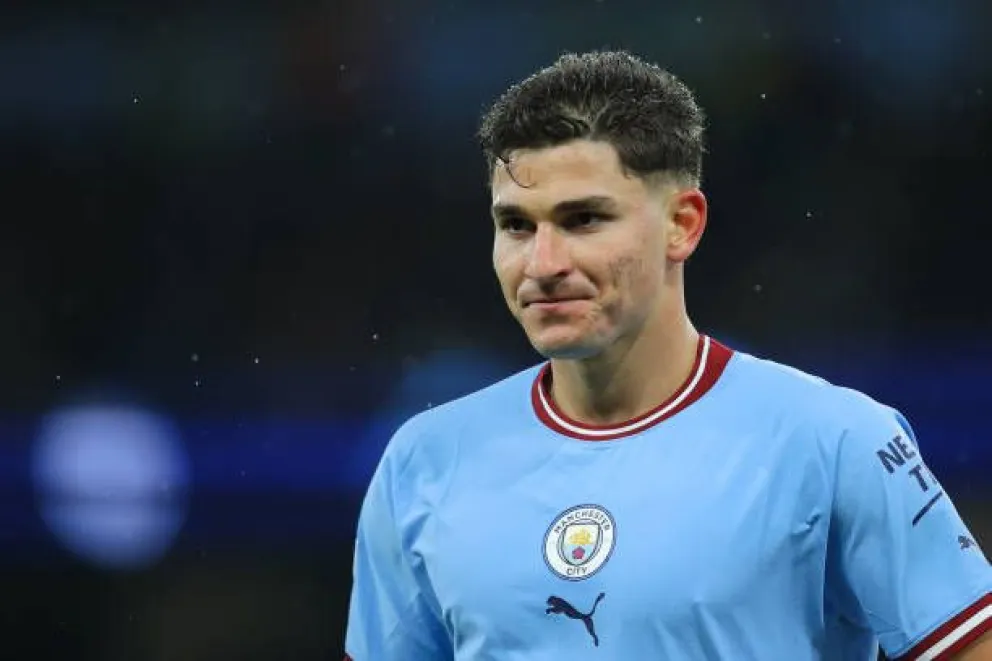 Cerca de hacer historia: la excelente noticia que recibió Julián Álvarez en Manchester City