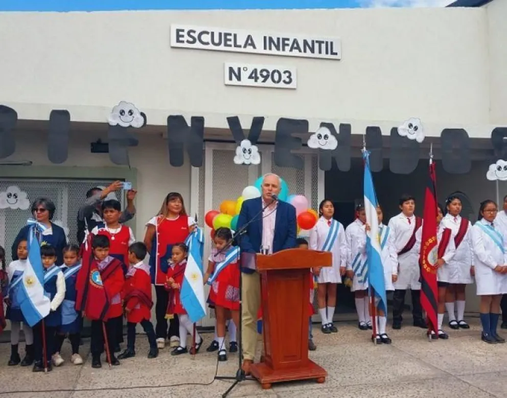 Matías Cánepa recorrió y supervisó las numerosas obras de infraestructura escolar de Cafayate