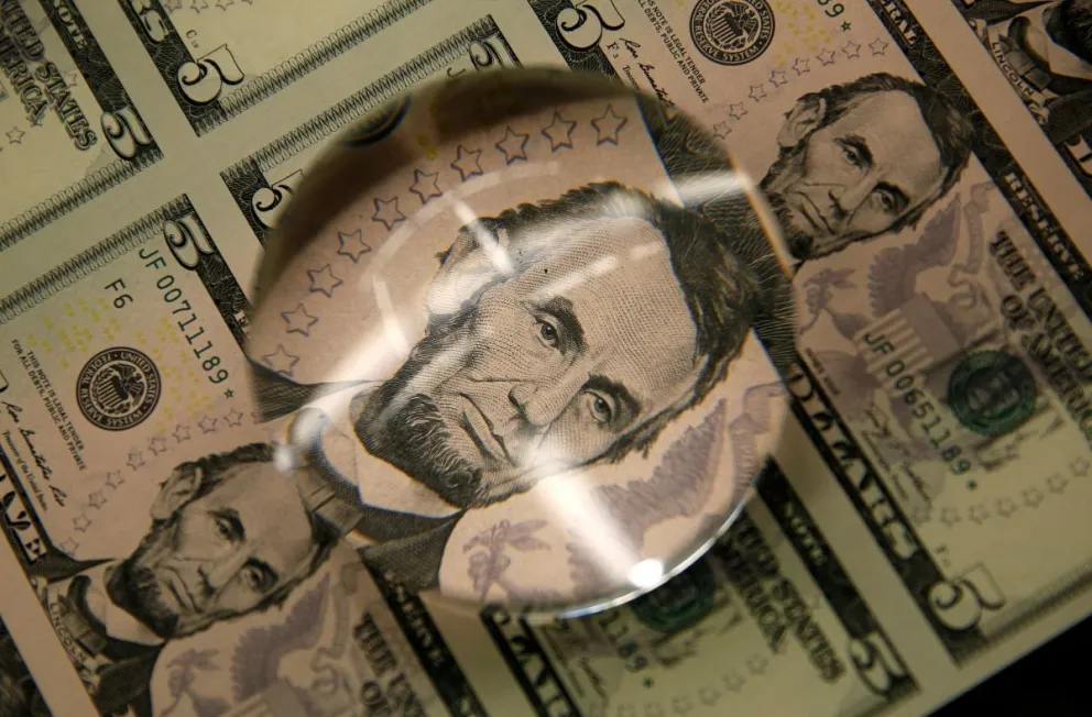 Dólar blue: así será la impactante cotización de la moneda para la jornada del lunes