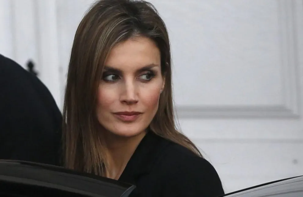 La reina Letizia estratégica y maquiavélica: Juan Carlos I y la reina Sofía más excluidos que nunca