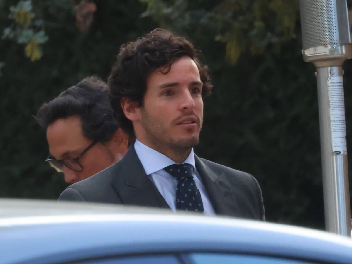 I&ntilde;igo Onieva se fue de fiesta solo.