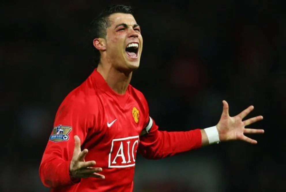 Sale a la luz que Cristiano Ronaldo llegó a llorar por el maltrato que recibió en Manchester United