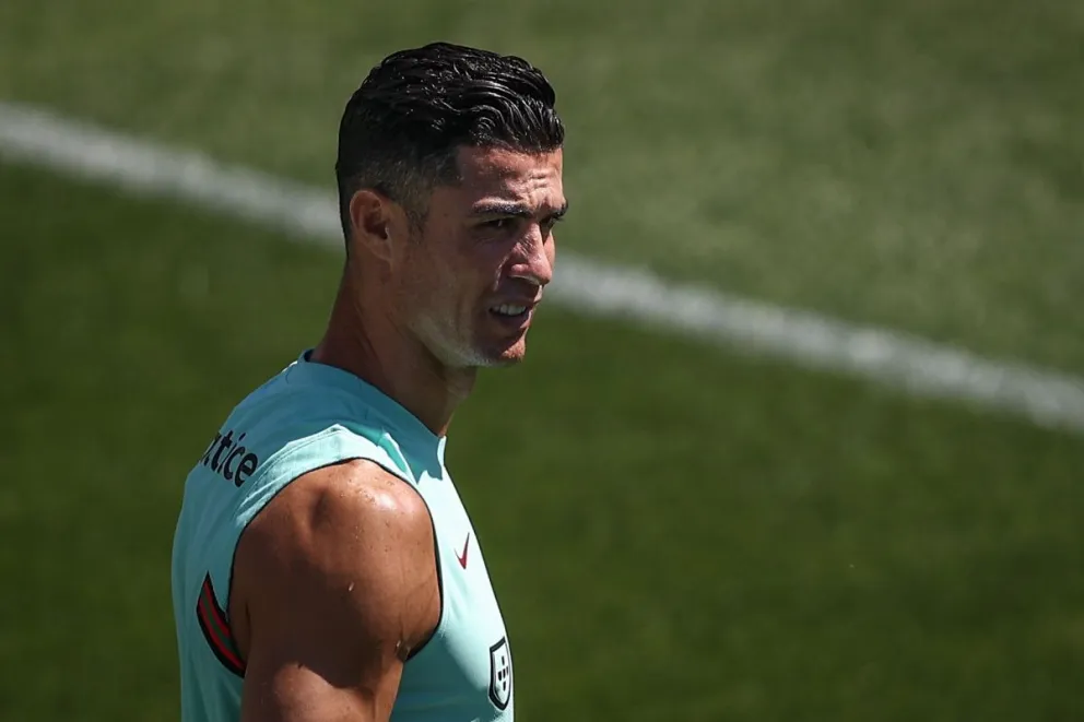 El detalle que se pasó por alto en la foto que público Cristiano Ronaldo desde el sauna 