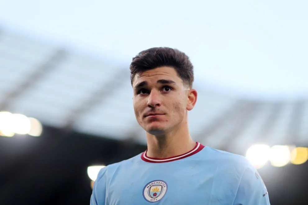 Como Pep Guardiola no le da minutos, un gigante de Europa quiere llevarse a Julián Álvarez