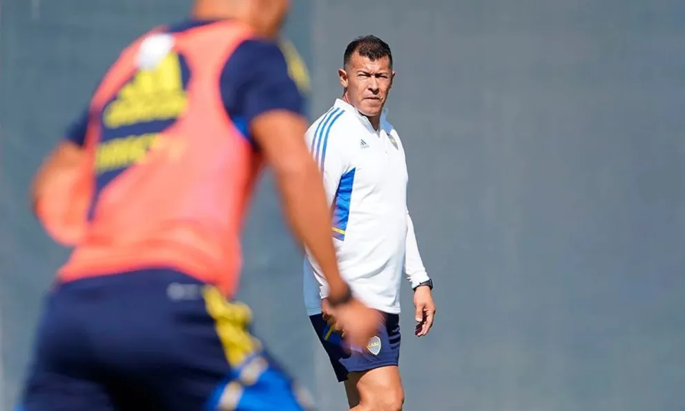 Punto final: a pesar del triunfo en Libertadores, Jorge Almirón le soltó la mano a un crack de Boca Juniors