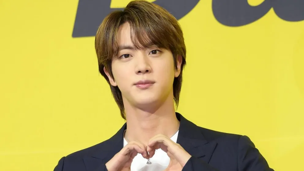 Los fans de BTS sorprendidos: Jin tuvo un impactante y abismal cambio de imagen