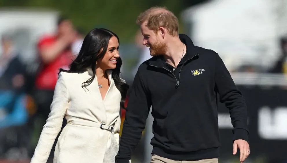 Se revela la verdadera vida de Harry y Meghan tras dejar sus títulos reales: Carlos III desesperado