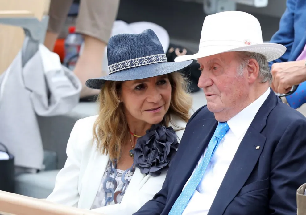 Letal contrataque de la infanta Elena hacia Felipe VI por ser obligada a rechazar a Juan Carlos I