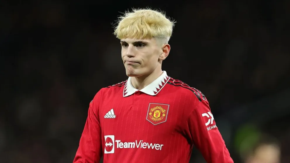Pese al triunfo del United, la dura noticia que recibió Alejandro Garnacho: se lamentan en la Selección
