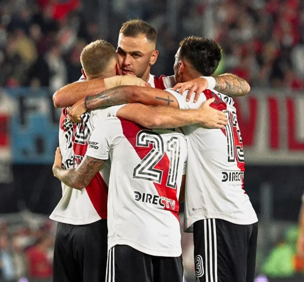 River Plate sin frenos: el colectivo que trasladaba a los jugadores tuvo un accidente vial en Tucumán