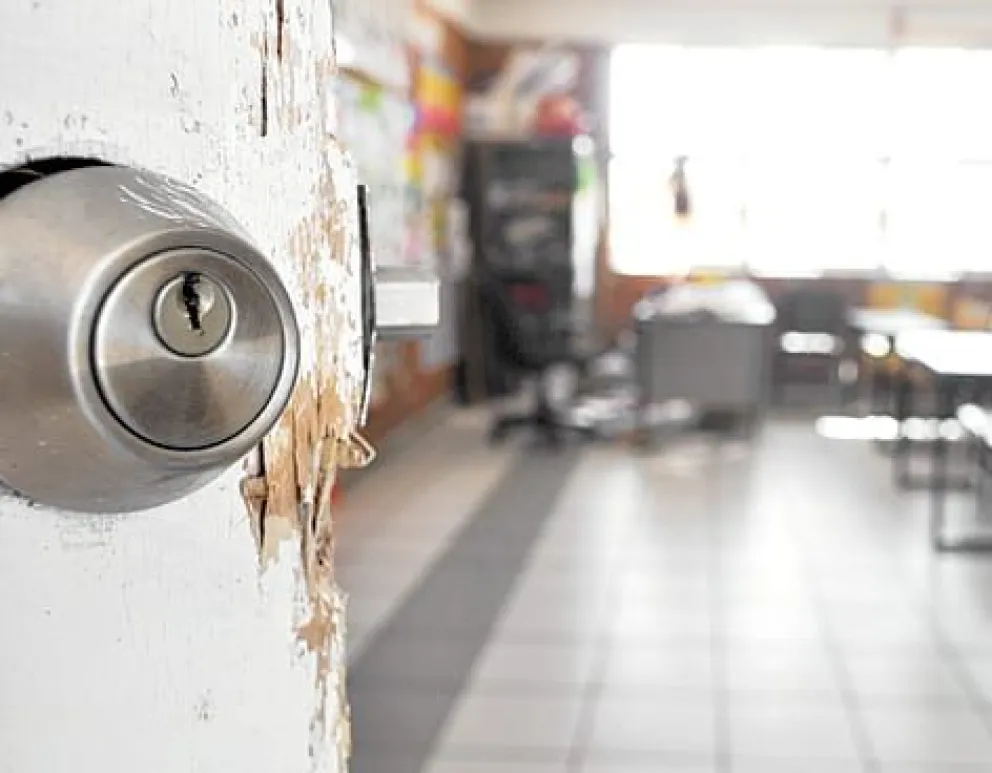 Vecinos angustiados: denuncian robo en un comercio de barrio Ciudad del Milagro