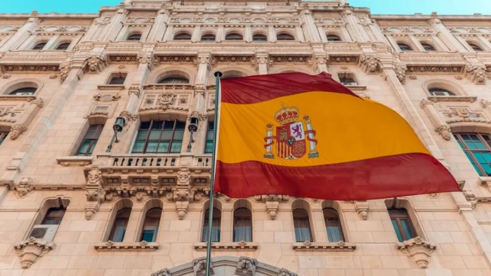España ofrece empleo a argentinos sin experiencia laboral: aquí todo lo que tenés saber 