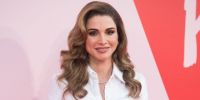 De esta llamativa e inusual forma festejó sus 53 años la reina Rania de Jordania: fotos