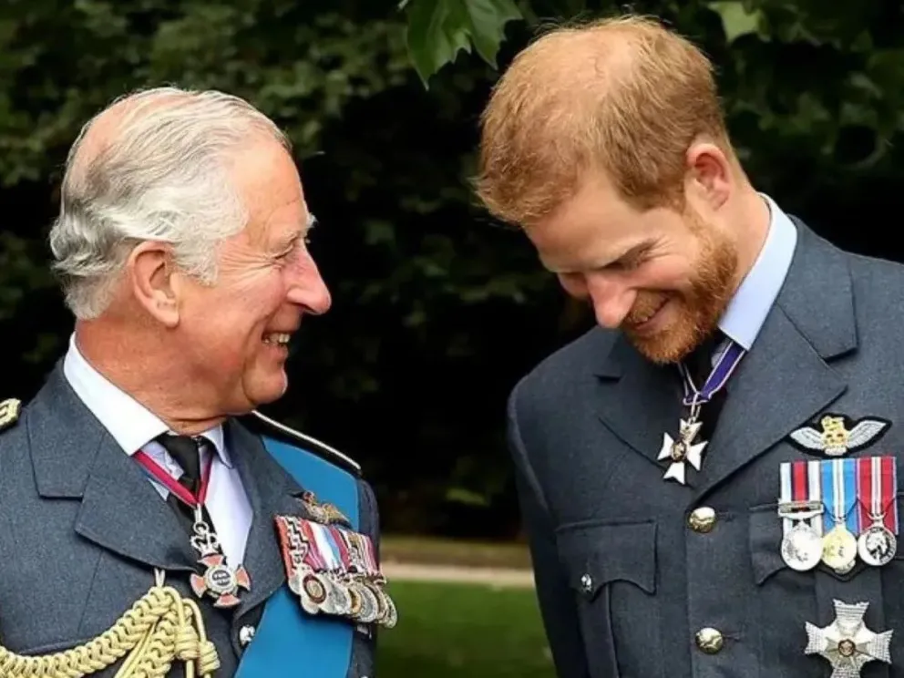 Se revela cómo piensa actuar Harry en la coronación y desata la ira de Guillermo: Carlos III atónito