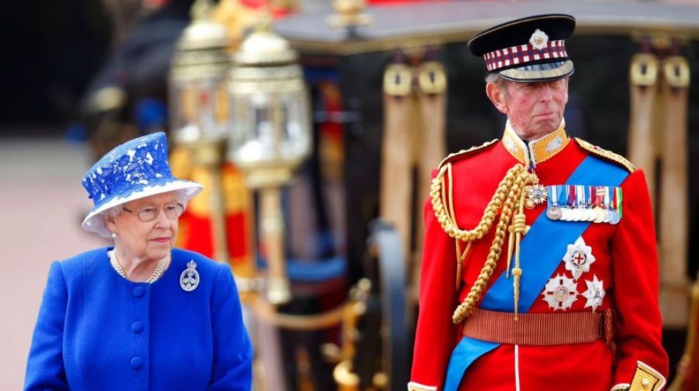 Isabel II y Eduardo de Kent.