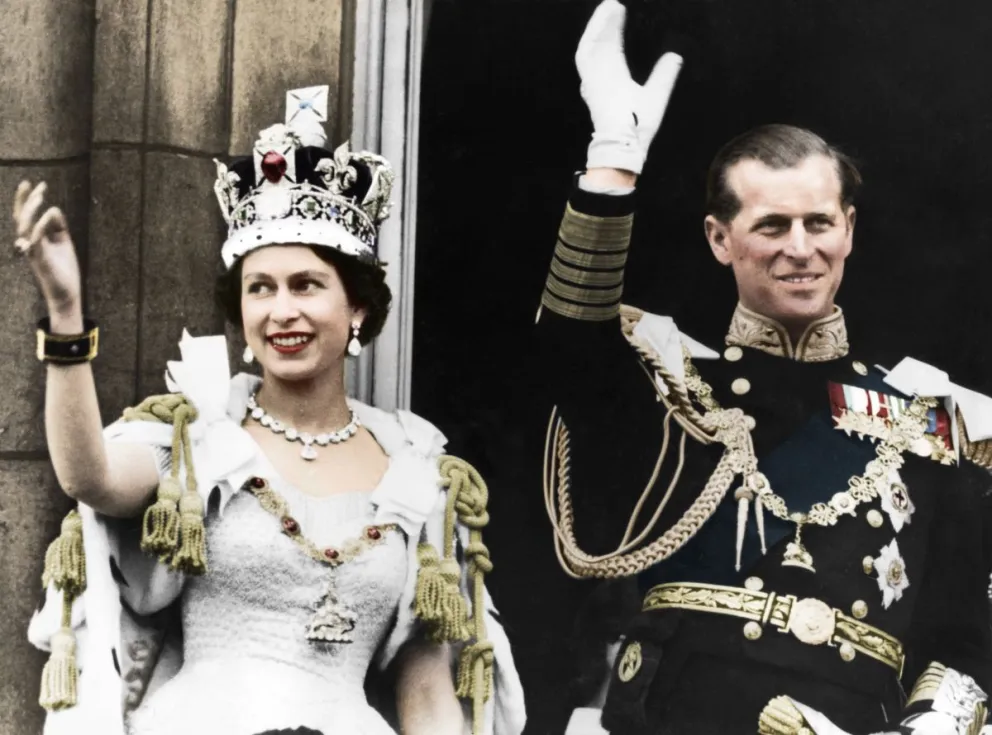 La coronación de Isabel II: los motivos que hicieron de este evento uno colosal y difícil de superar